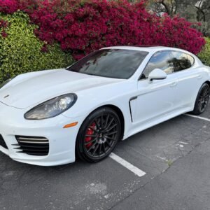 2014 Porsche Panamera GTS