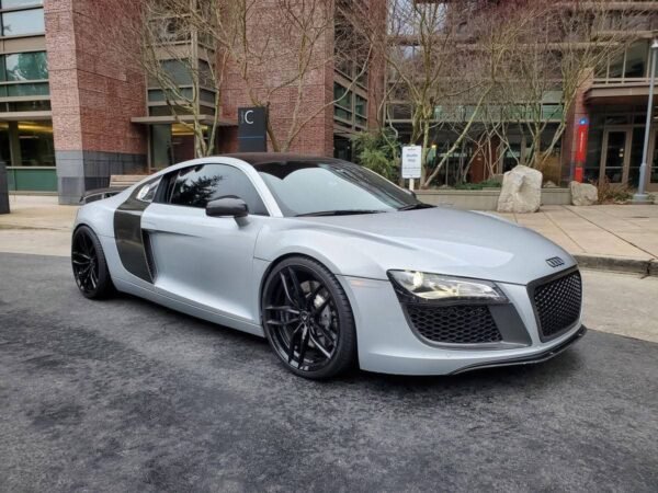 2009 Audi R8 Coupe - Image 2