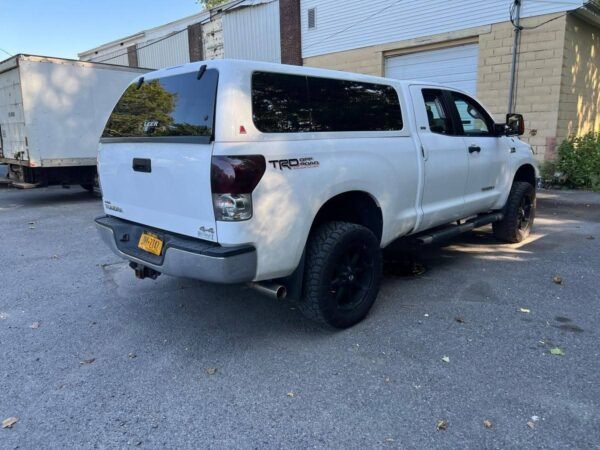 2009 Toyota Tundra Double Cab SR5 4x4 - Image 6