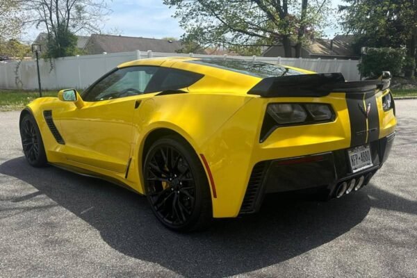 2019 Chevrolet Corvette Z06 Coupe - Image 7