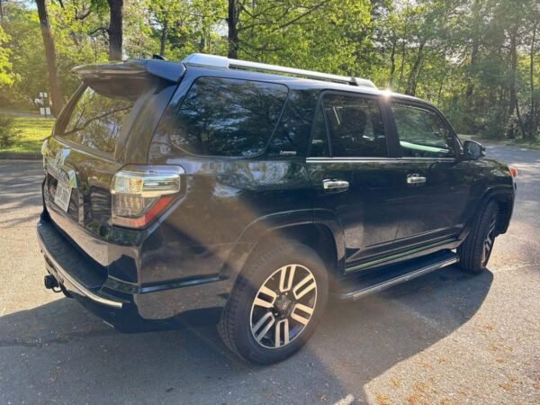 2017 Toyota 4Runner Limited 4x4 - Image 6