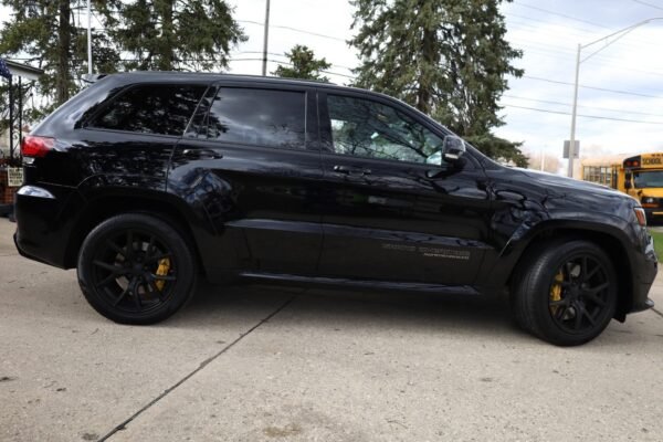 2018 Jeep Grand Cherokee Trackhawk - Image 4