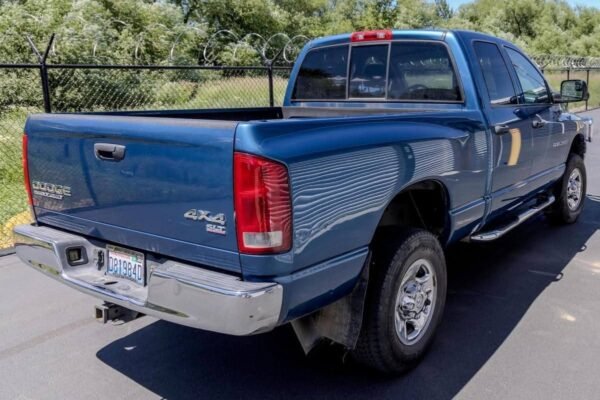 2003 Dodge Ram 2500 SLT 4x4 - Image 5