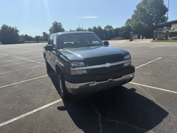2004 Chevrolet Silverado 2500HD LS Crew Cab