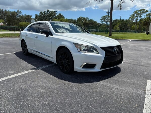 2013 Lexus LS 460
