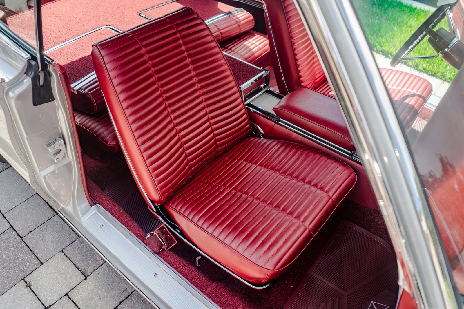 1966 Dodge Charger 383 - Image 14