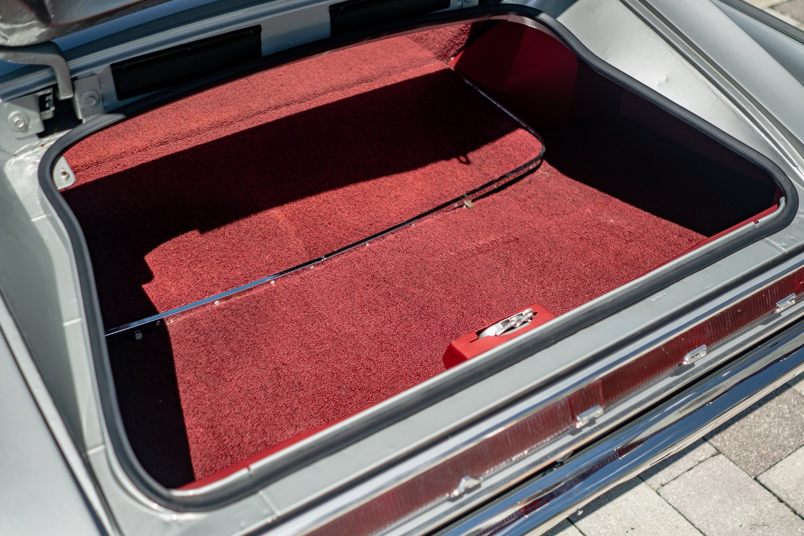 1966 Dodge Charger 383 - Image 16