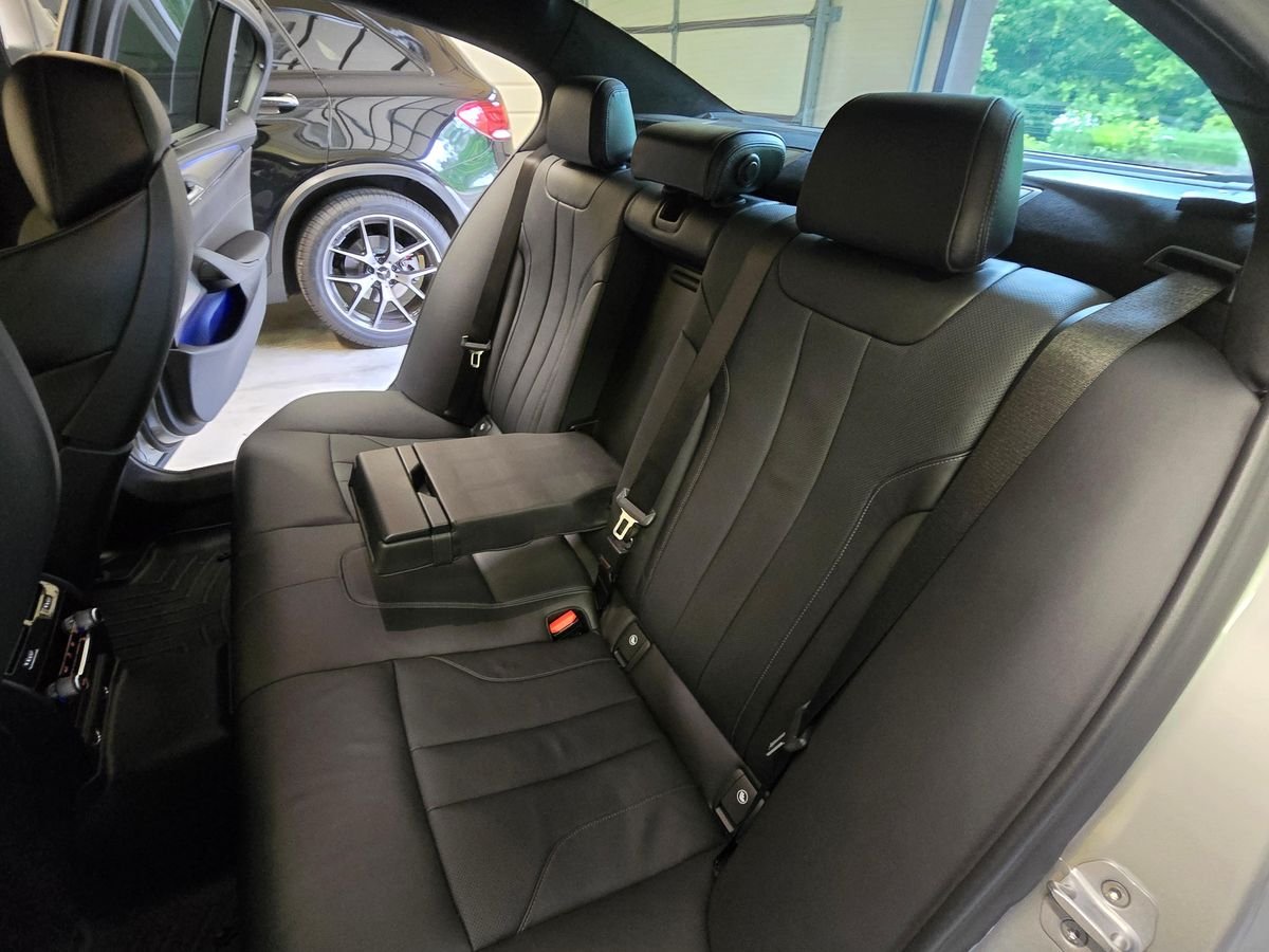 2018 BMW M5 - Image 13