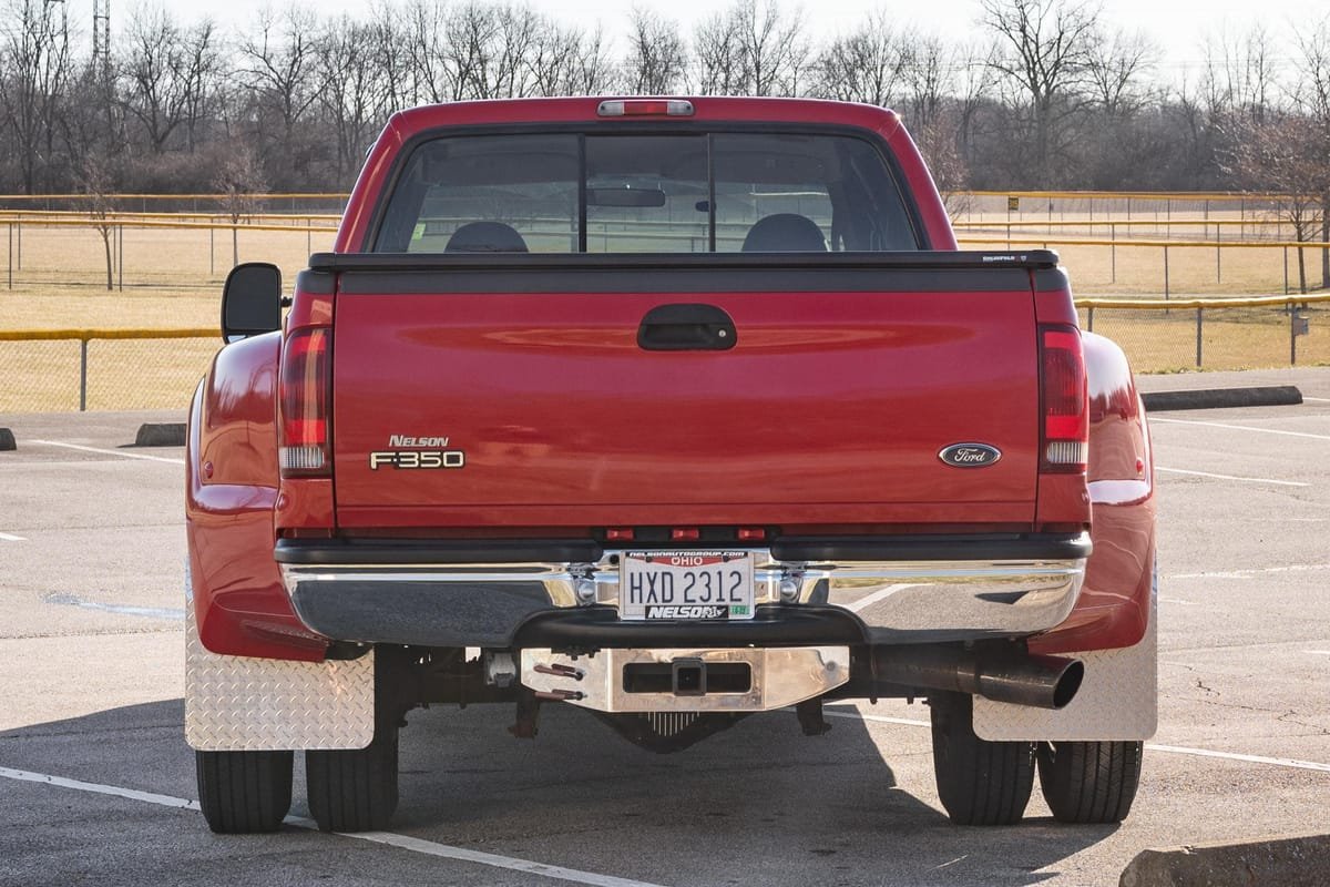 1999 Ford F-350 Super Duty XLT - Image 8