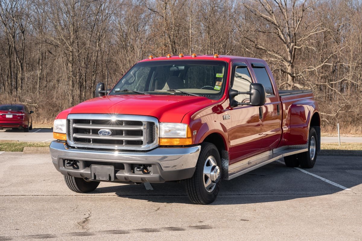 1999 Ford F-350 Super Duty XLT