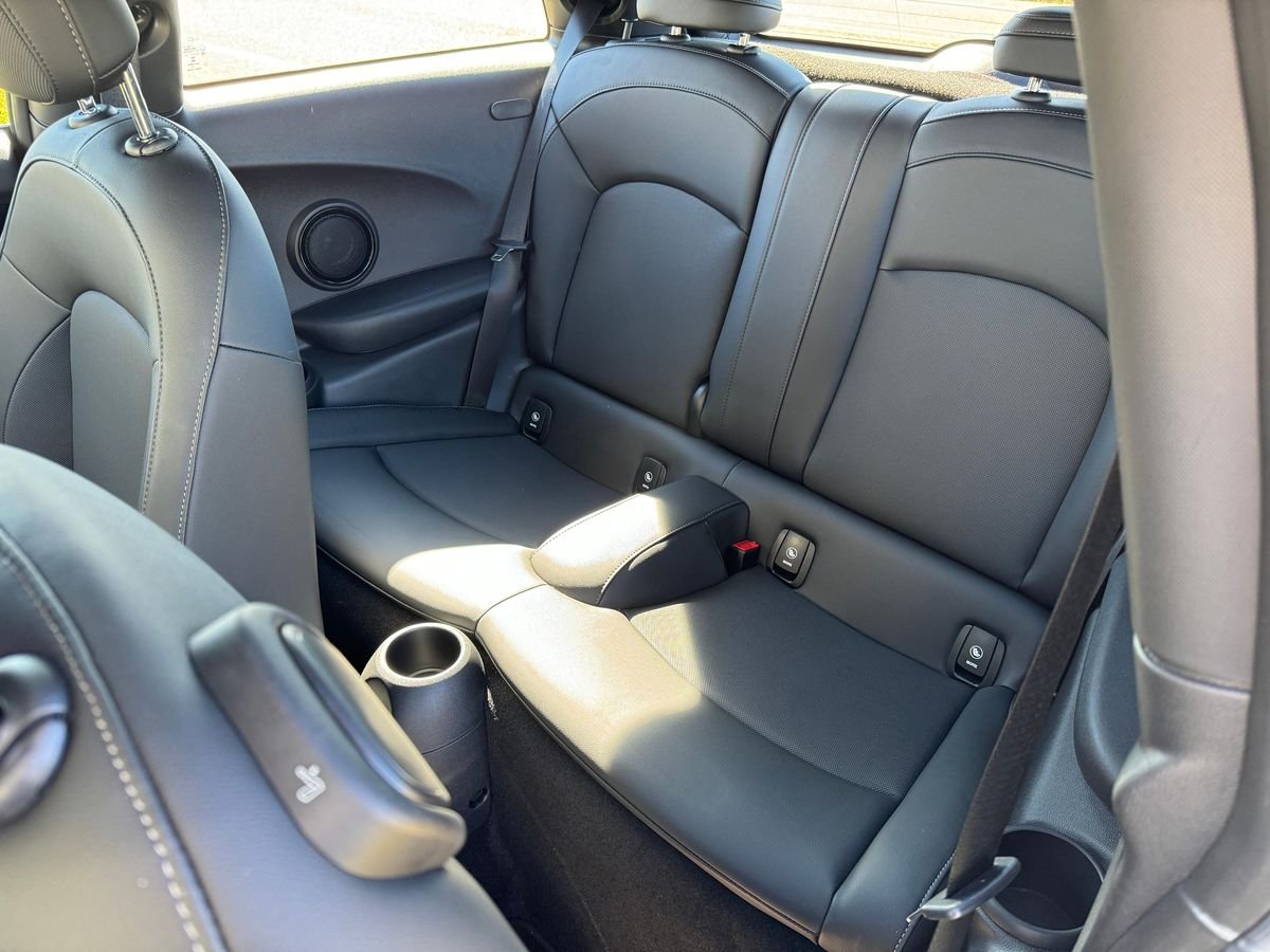 2022 Mini Cooper John Cooper Works - Image 12