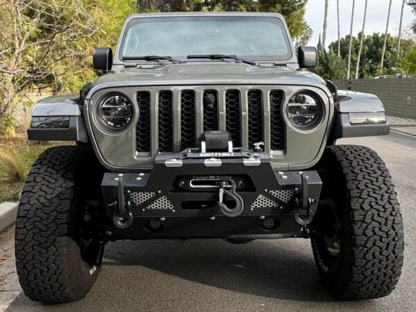2021 Jeep Wrangler Unlimited Rubicon 4x4 - Image 9