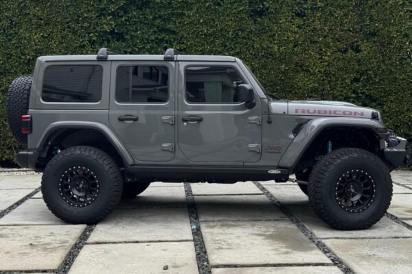 2021 Jeep Wrangler Unlimited Rubicon 4x4 - Image 3
