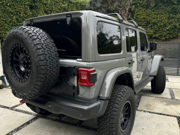 2021 Jeep Wrangler Unlimited Rubicon 4x4 - Image 6