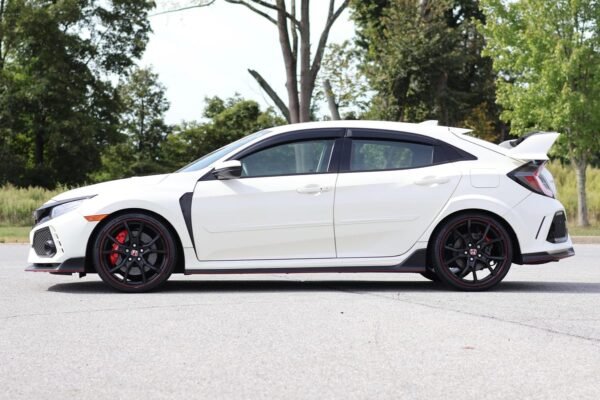 2017 Honda Civic Type R - Image 4