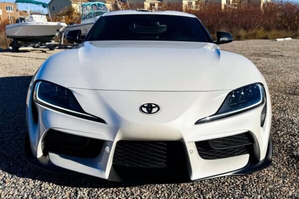 2022 Toyota Supra 3.0 Premium - Image 3