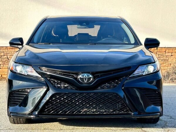 2020 Toyota Camry SE Nightshade