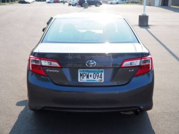 2012 Toyota Camry LE - Image 7