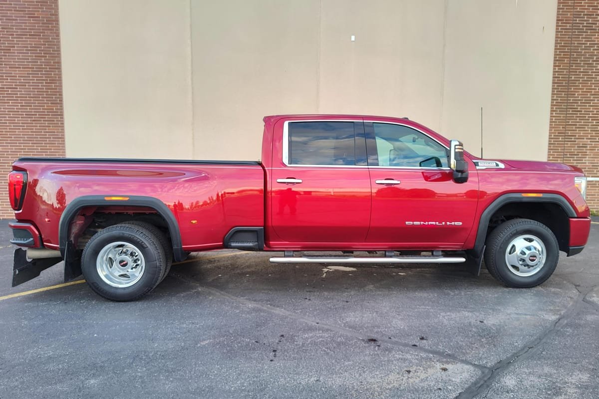 2020 GMC Sierra 3500HD Denali 4x4 - Image 4