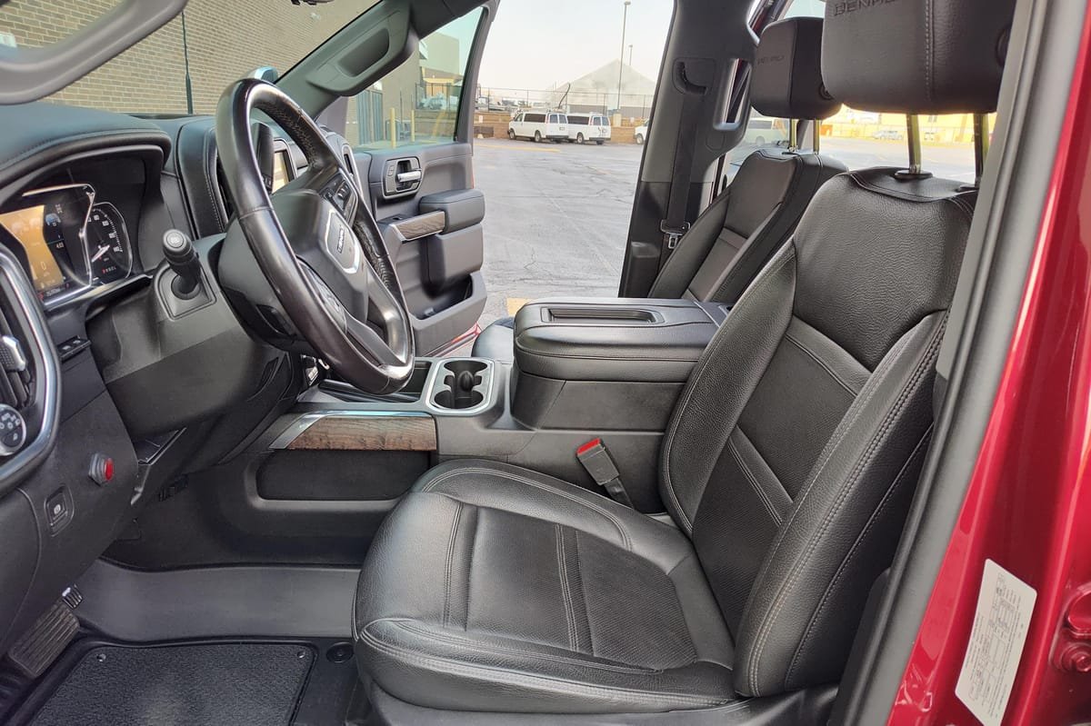 2020 GMC Sierra 3500HD Denali 4x4 - Image 11