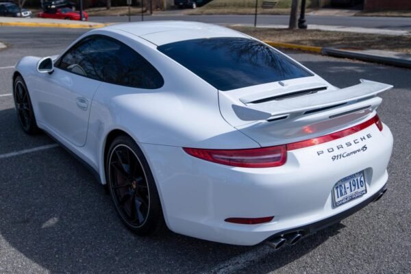 2013 Porsche 911 Carrera 4S Coupe - Image 6