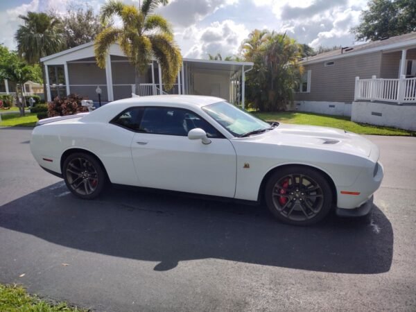 2021 Dodge Challenger R/T Scat Pack - Image 5