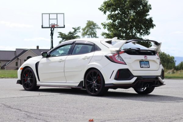 2017 Honda Civic Type R - Image 6