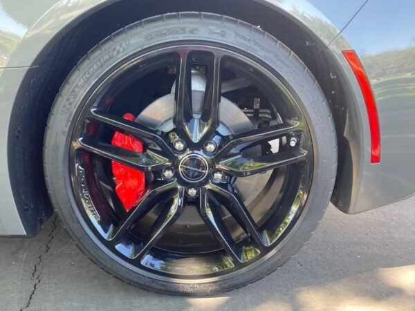 2015 Chevrolet Corvette Coupe - Image 9