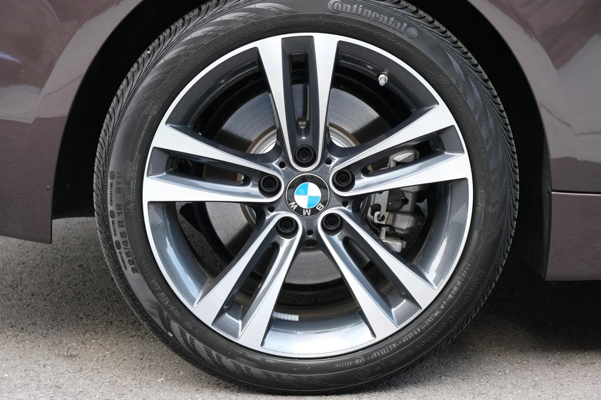 2020 BMW 440i xDrive Coupe - Image 9