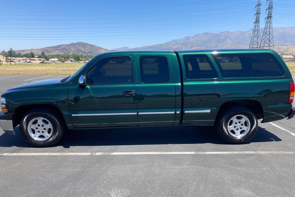 2001 Chevrolet Silverado 1500 LS - Image 5