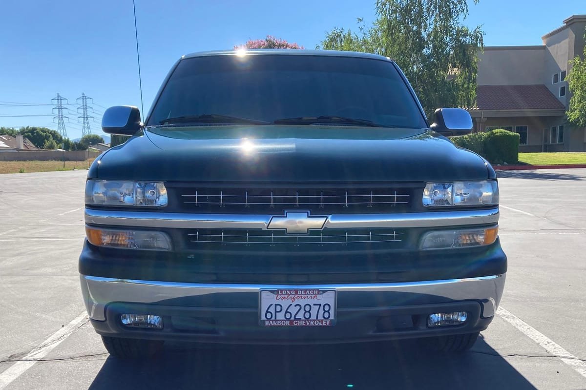 2001 Chevrolet Silverado 1500 LS - Image 3