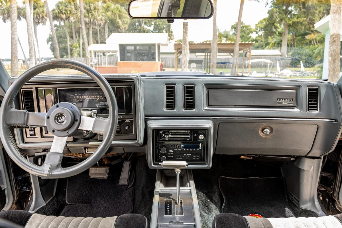 1987 Buick Regal Grand National - Image 9
