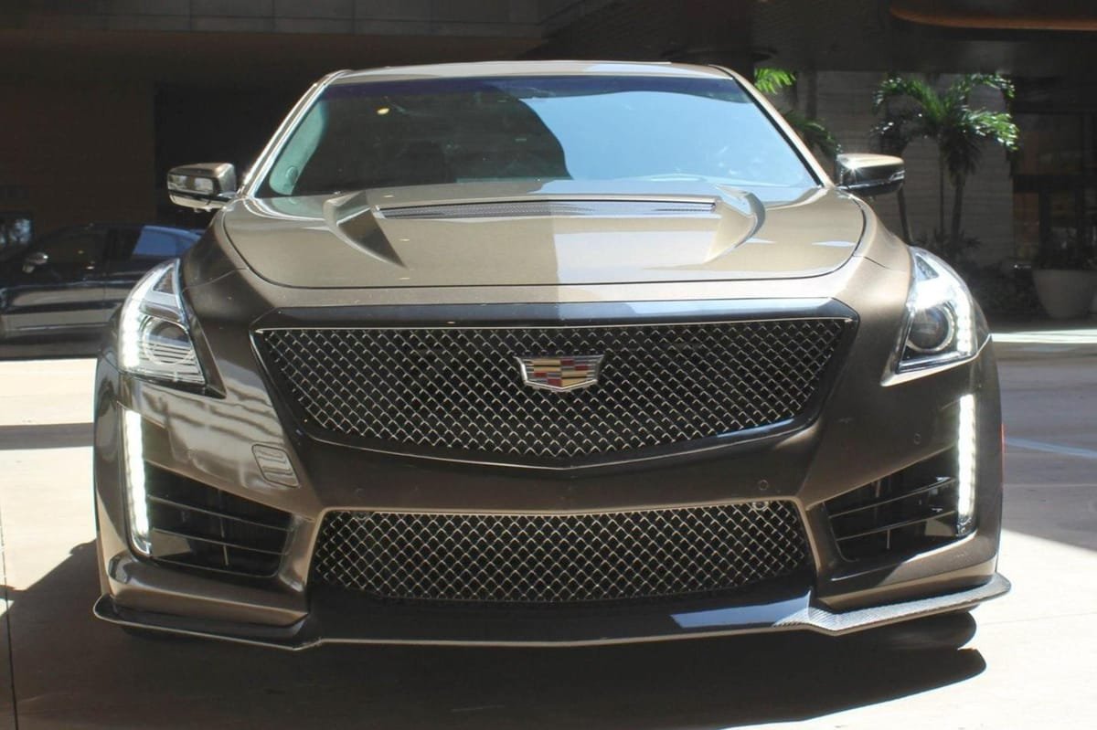 2019 Cadillac CTS-V Pedestal Edition - Image 3