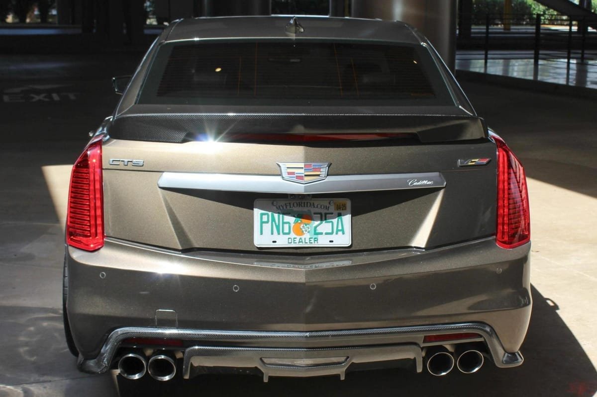 2019 Cadillac CTS-V Pedestal Edition - Image 9